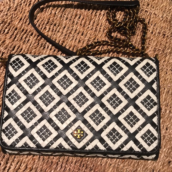 Tory Burch Handbags - Tory Burch Crossbody